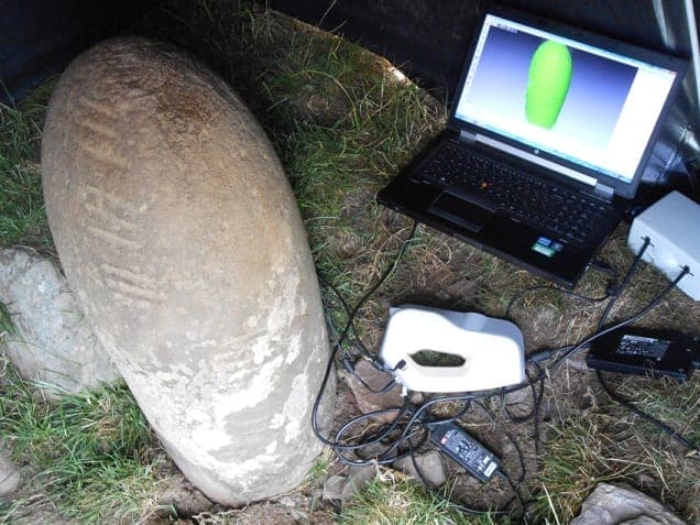 3D Scanning Stories | Digitizing Inscribed Stones